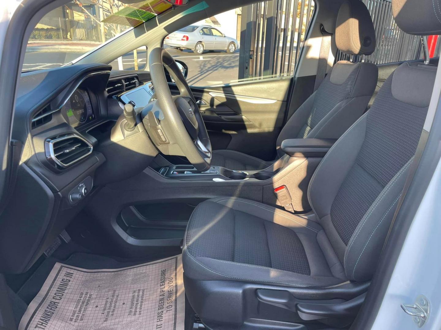 2023 WHITE /BLACK Chevrolet Bolt EV (1G1FW6S01P4) , located at 744 E Miner Ave, Stockton, CA, 95202, (209) 944-5770, 37.956863, -121.282082 - Photo#5